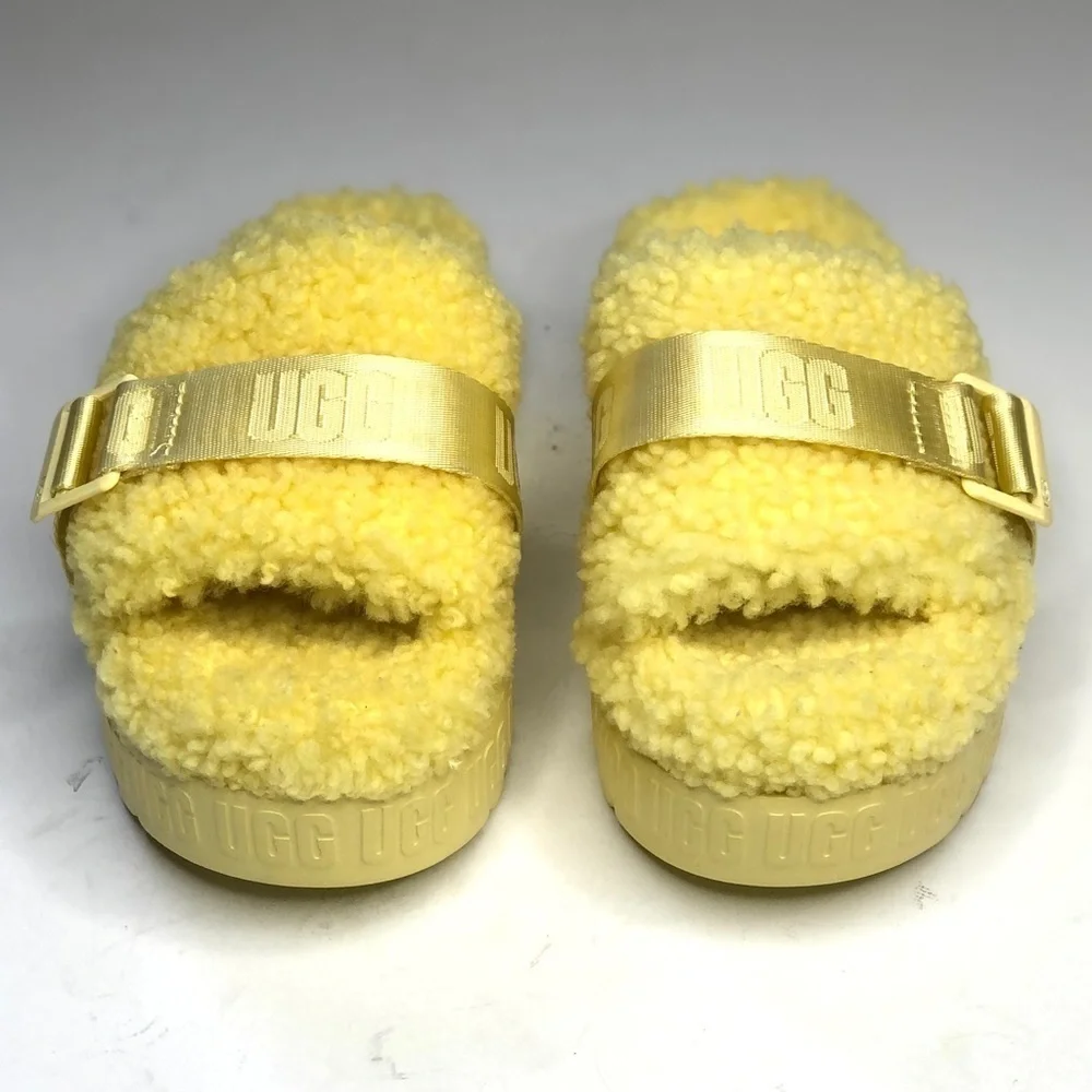 NWOB UGG Fluffita sulfur yellow fur platform slides sandals sheepskin size 6